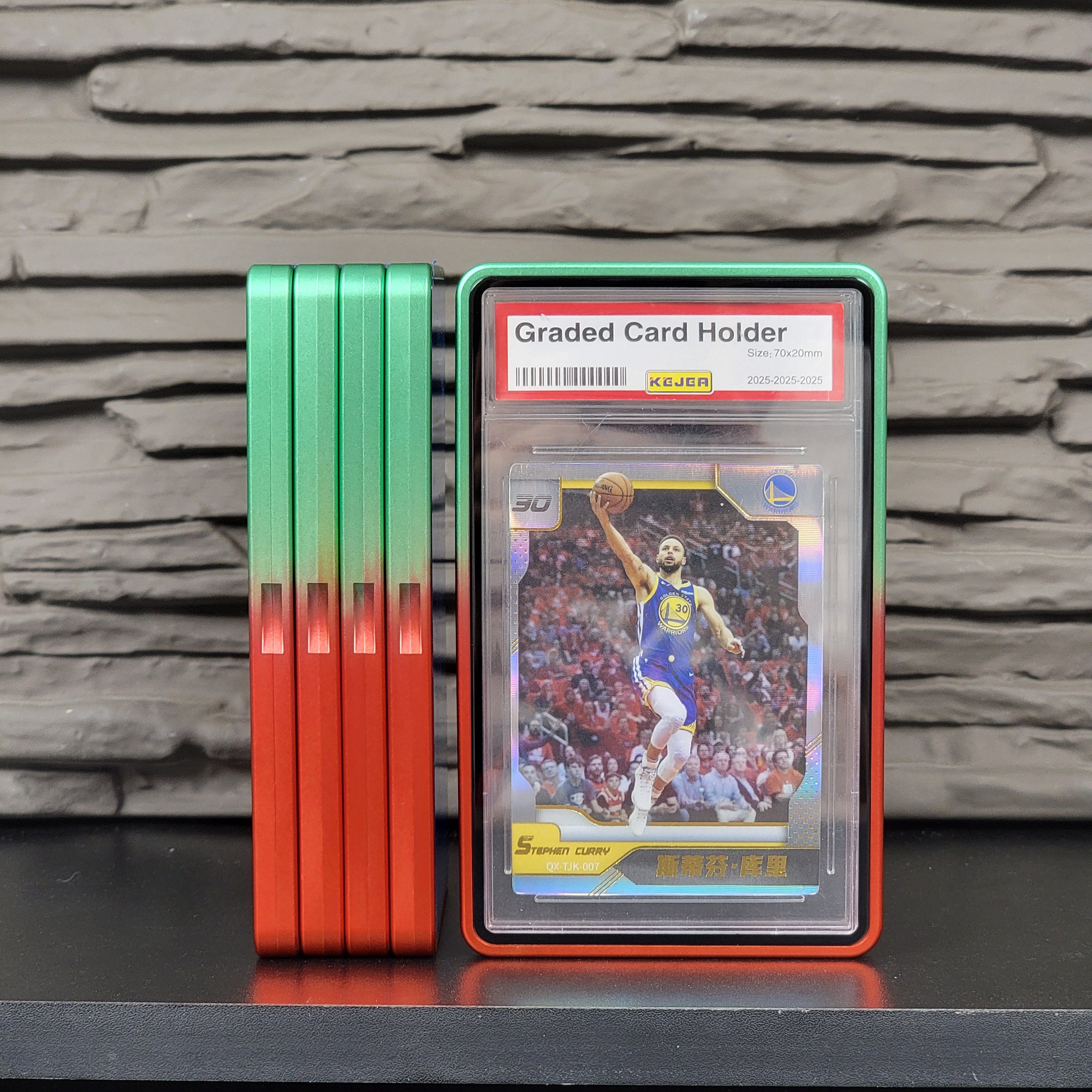 PSA渐变色红绿色金属评级保护壳评级卡展示球星卡宝可梦PTCG/CGC