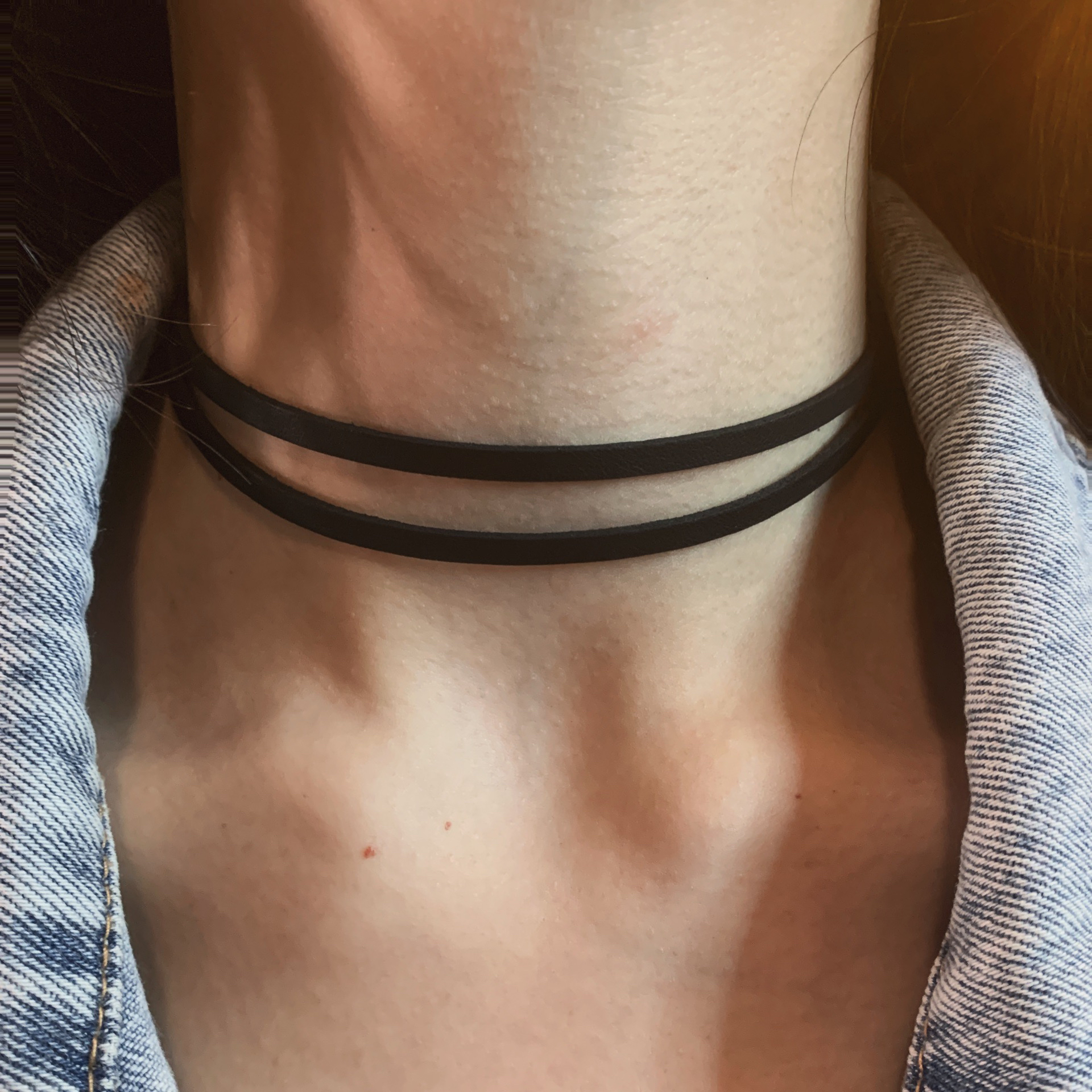 叶流西倪妮同款黑色皮绳choker