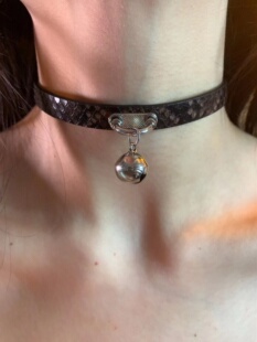 氛围感~蛇纹铃铛choker项圈暗黑风辣妹配饰高级感颈链卫衣项链潮