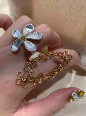 “永生花”金色镂空花朵夸张食指戒指叠戴拉丝花朵指环小众高级感