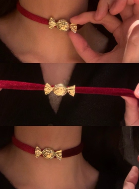 红丝绒金色糖果choker颈链女个性独特布艺项圈高级感秋冬毛衣链潮