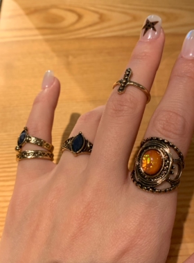 “橘色澳宝” 美式vintage5件套做旧古金色叠戴指环多戒指套装潮