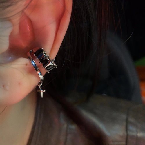 黑色锆石双层耳骨夹~冷淡风