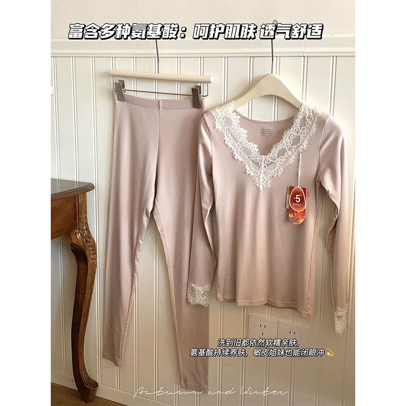 秋冬新款绵羊毛蕾丝V领保暖套装