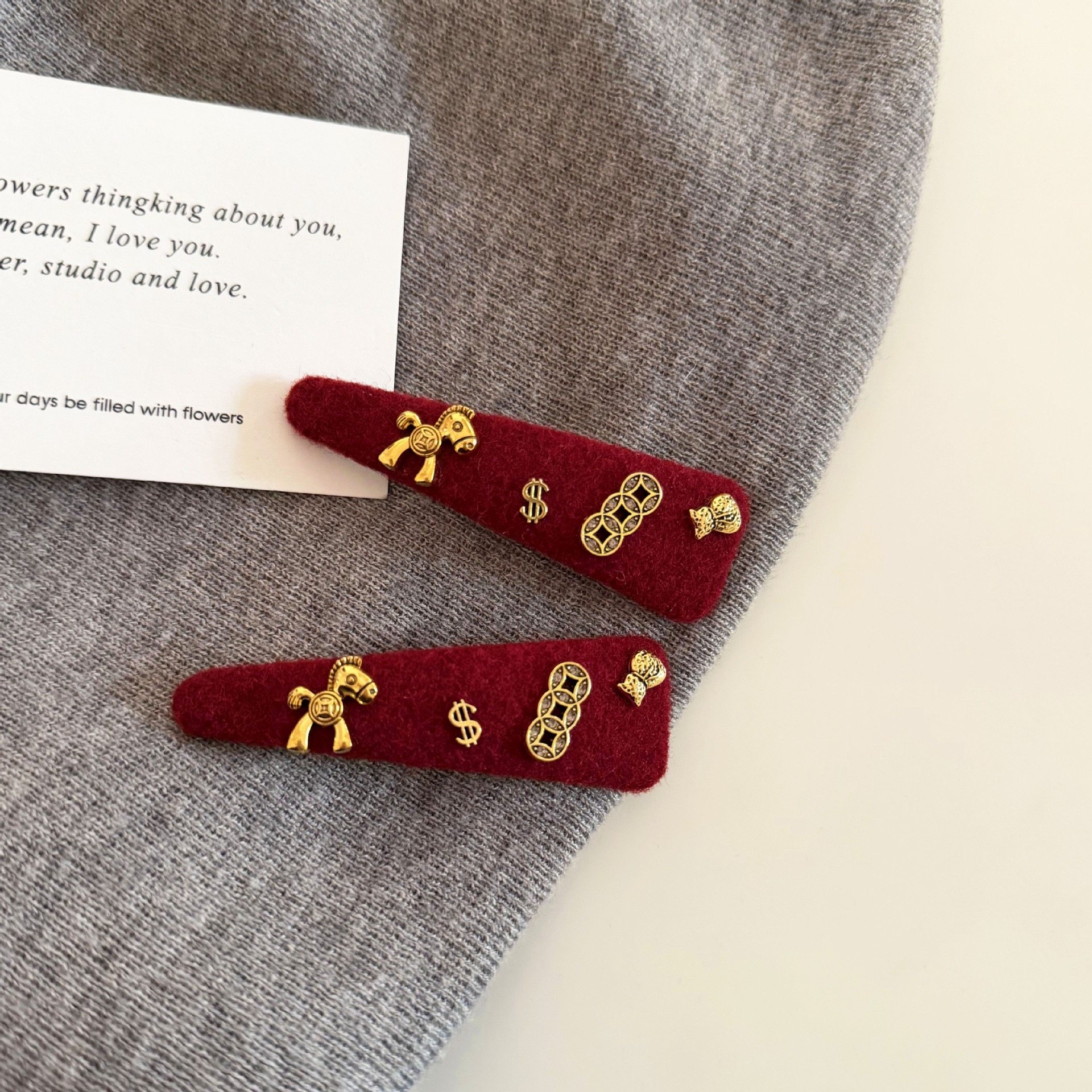 马上有钱~红色小马发夹边夹侧边发卡女高级感新年本命头饰刘海夹,饰品/流行首饰/时尚饰品新,发饰,淘宝优惠券,粉丝福利购,淘宝优惠卷