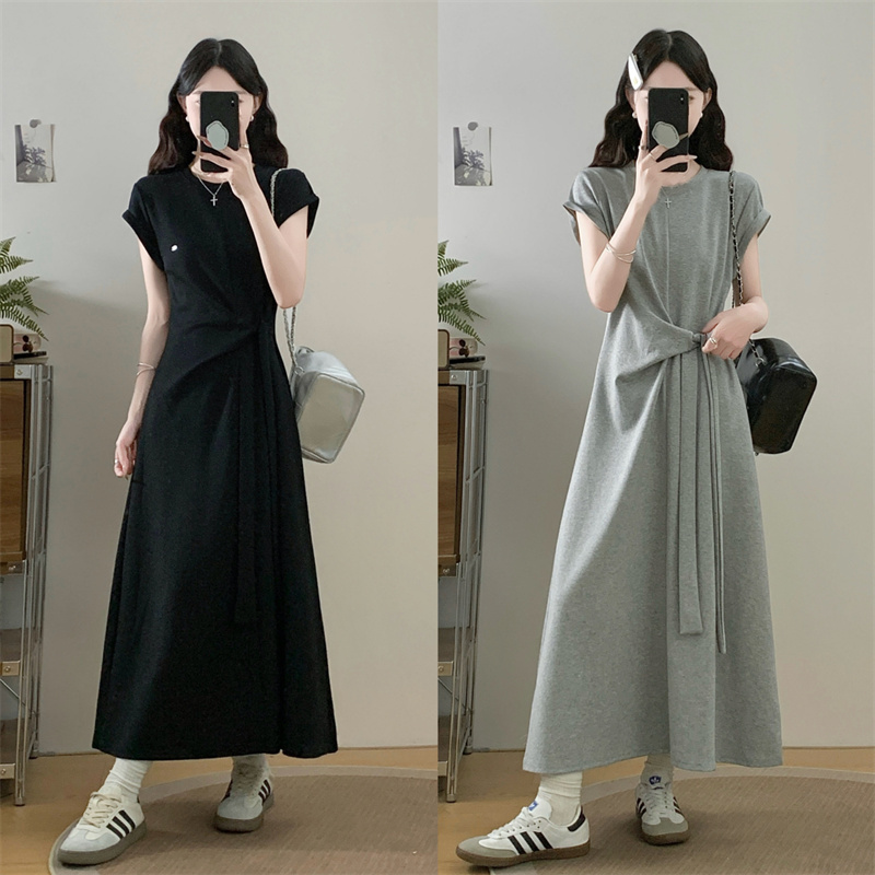 外出哺乳衣连衣裙夏设计感收腰哺乳装产后嫩妈宽松显瘦休闲T恤裙