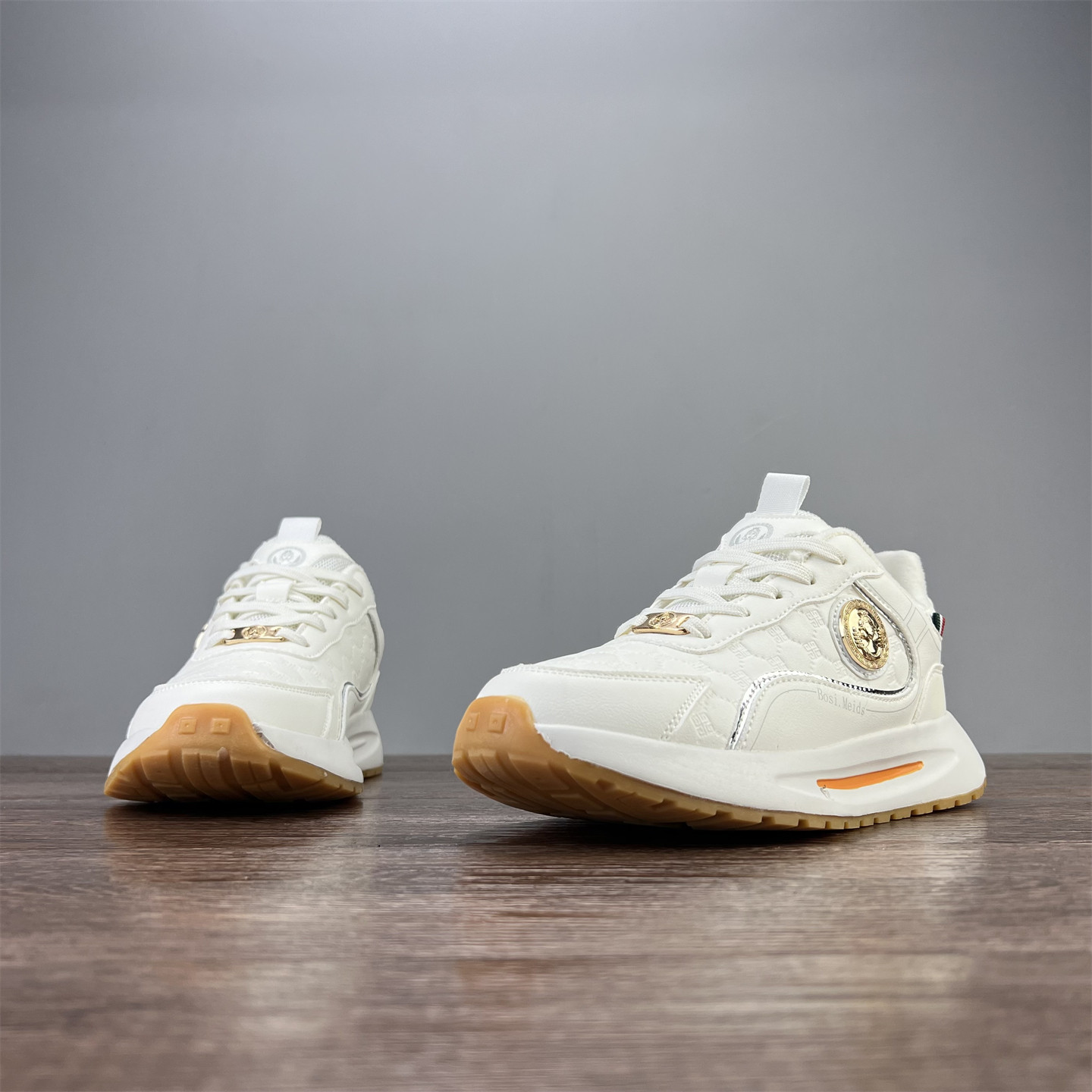 稀缺冬季新款加绒保暖运动男女鞋潮流百搭厚底小白鞋休闲老爹鞋