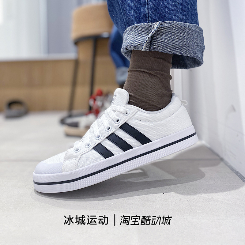 阿迪达斯帆布透气低帮板鞋