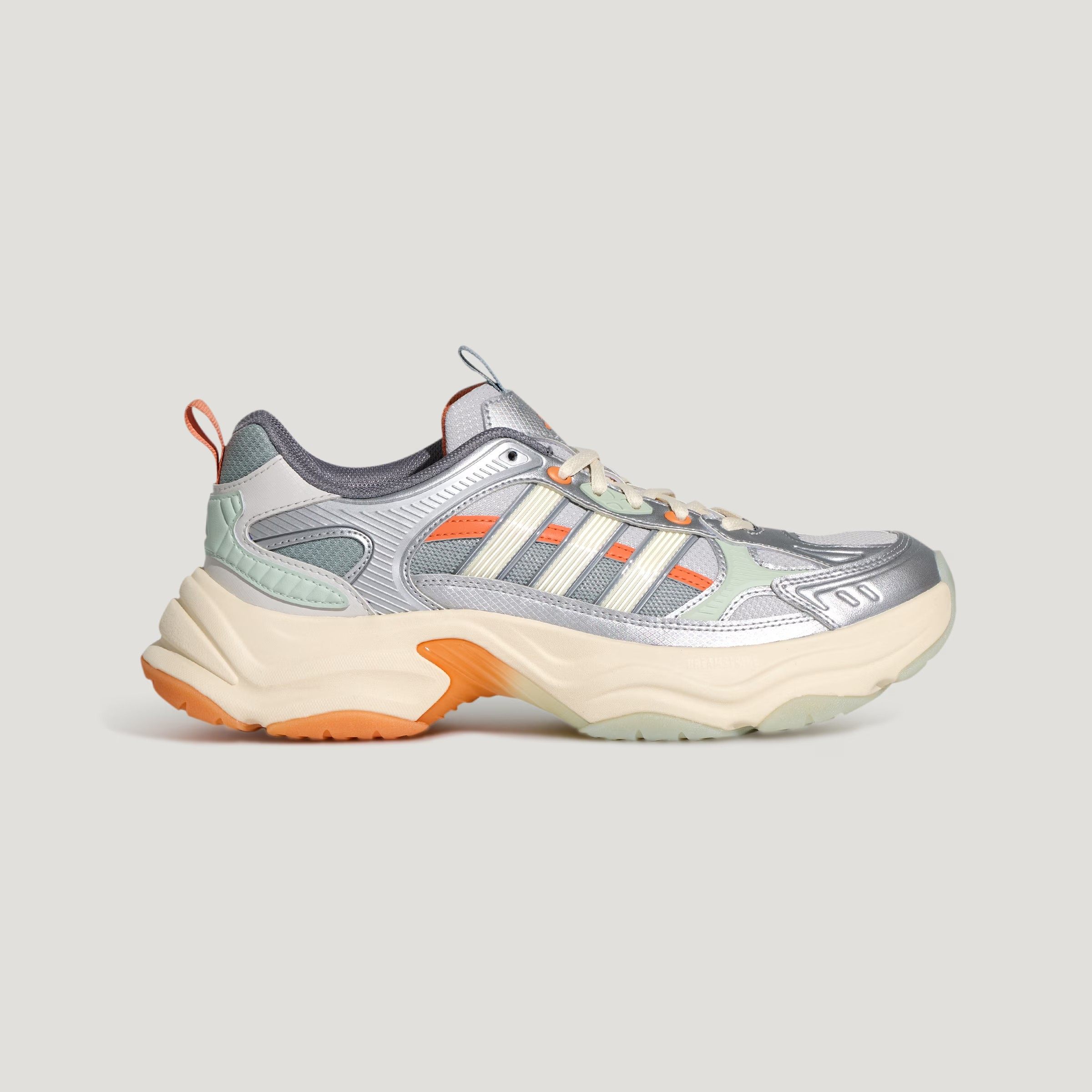 Adidas/阿迪达斯26年春款运动舒适缓震男女老爹鞋 KI1865 KJ9520 - 实物图
