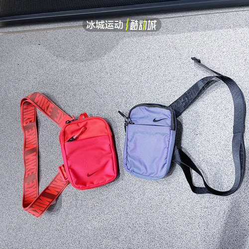 Nike/耐克休闲运动斜挎包