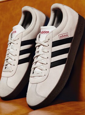 阿迪达斯男女同款复古运动休闲板鞋德训鞋「T头鞋」JS3003 JS3004