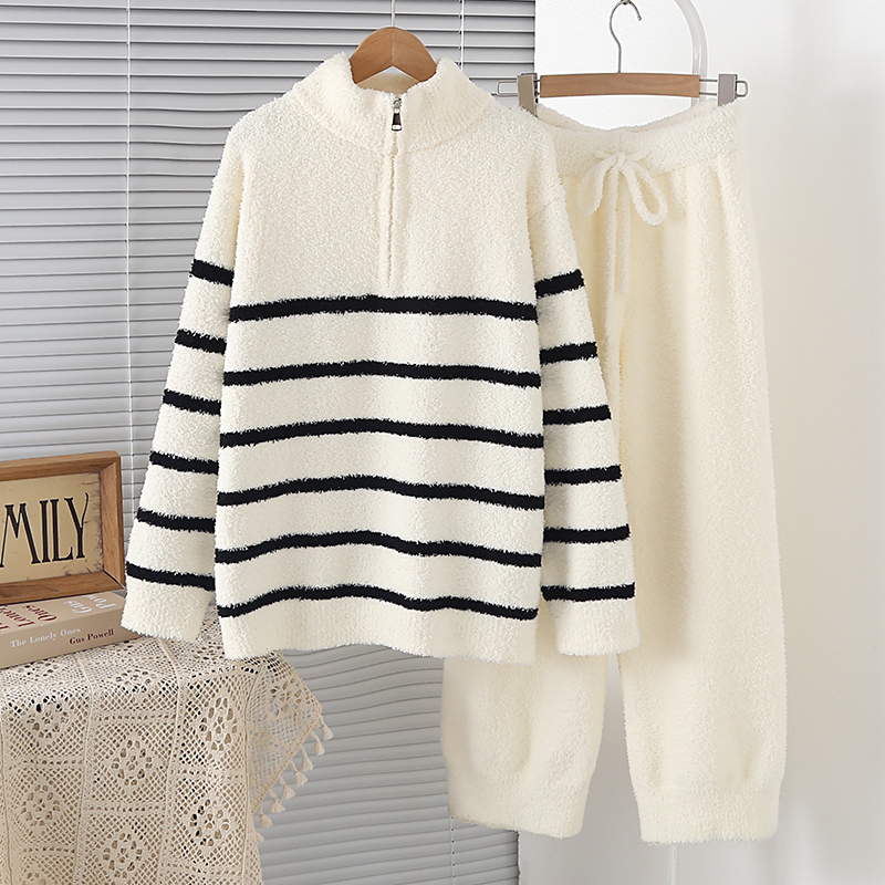 睡衣女款半边绒2025新款秋冬季加厚珊瑚绒情侣款可外穿家居服套装