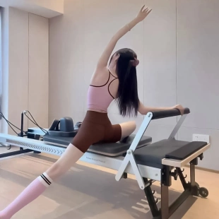 瑜伽服套装 运动背心健身服 女夏天普拉提训练服瑜珈上衣带胸垫无袖