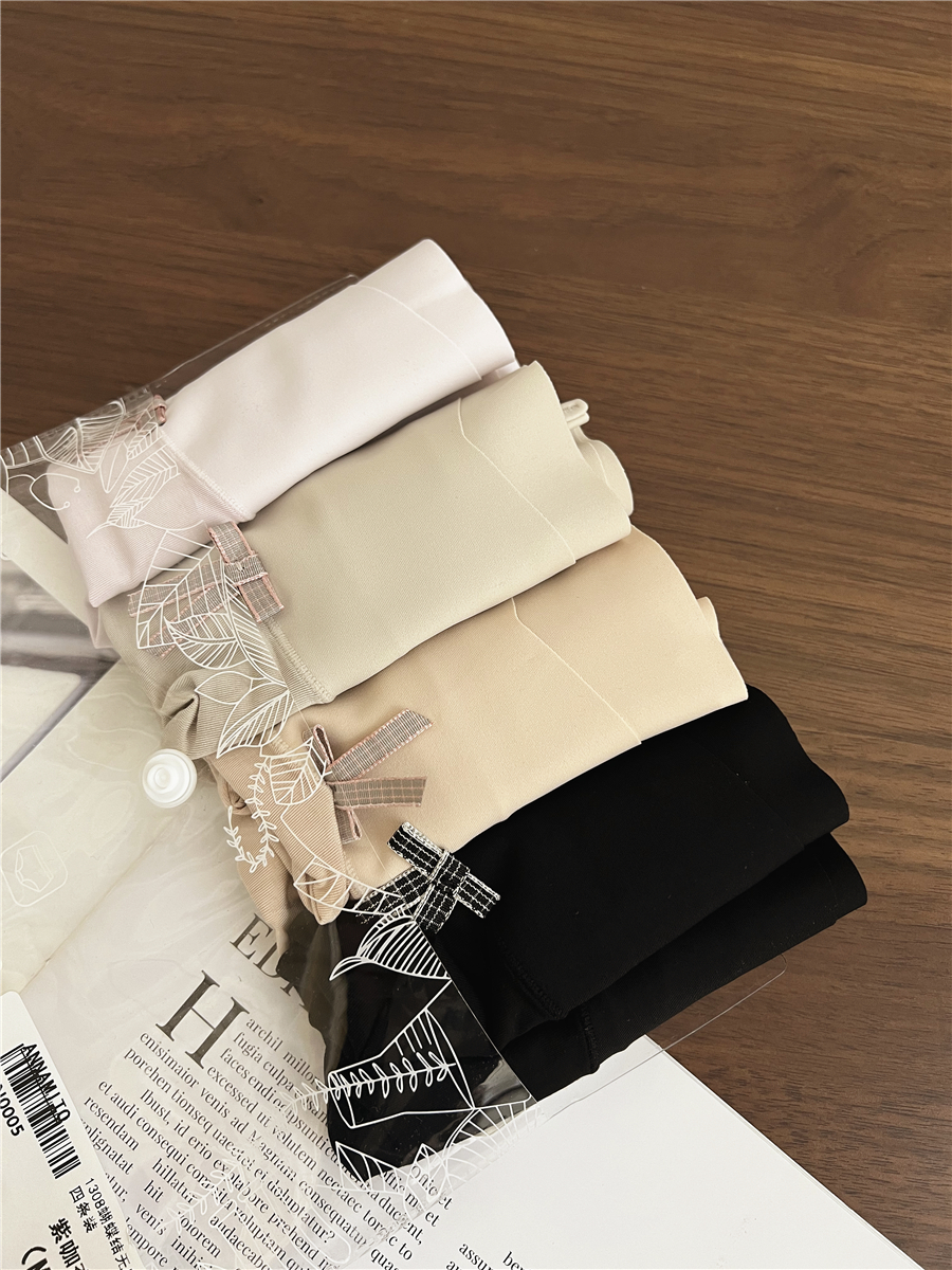 女士三角裤纯色舒适透气