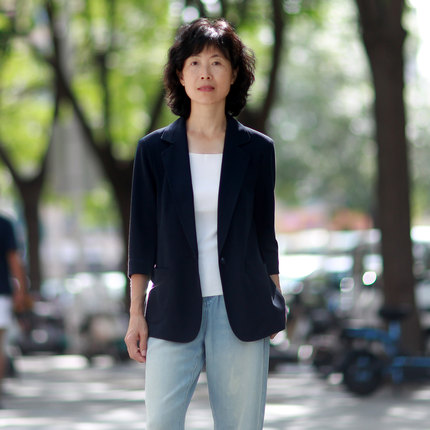 藏蓝色七分袖薄款针织西服春夏新款无垫肩休闲通勤弹力西装外套女