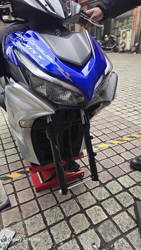 泰国进口适应NMAX155 NVX155油压阻尼前减震器品牌:日本昭和SHOWA