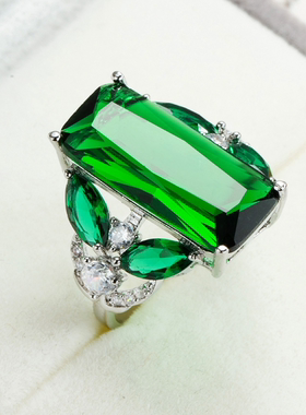 长方形闪钻碧玺时尚款风戒指环