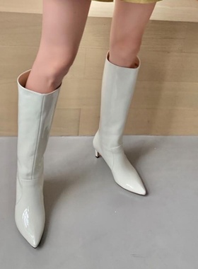米白色蓝色靴子女细跟高跟高筒尖头秋冬女鞋漆皮亮皮真皮女靴 MZP