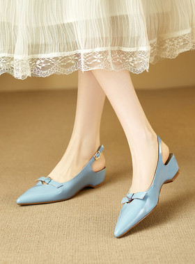 米白色杏色蓝色尖头坡跟法式漆皮女春夏粗跟中跟凉鞋女真皮女鞋ZC