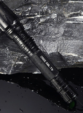 伸缩变焦双节18650电池充电T6强光手电筒LED远射王户外照明手电筒