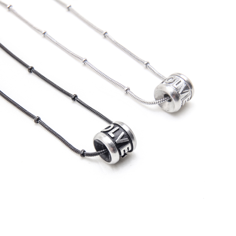 DISSOLVE情侣项链一对字母钛钢