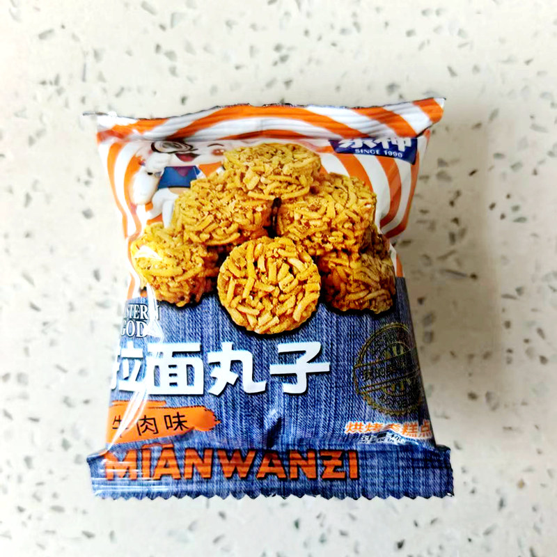 东神牛肉味拉面丸子香脆解馋