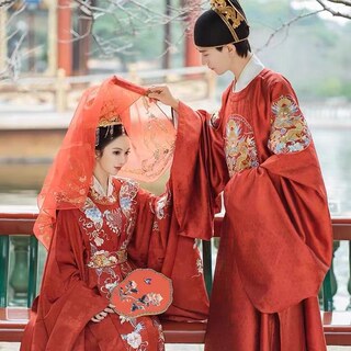 【出租】钟灵记 良缘夙缔 婚服明制圆领袍刺绣情侣款红色礼服霞帔