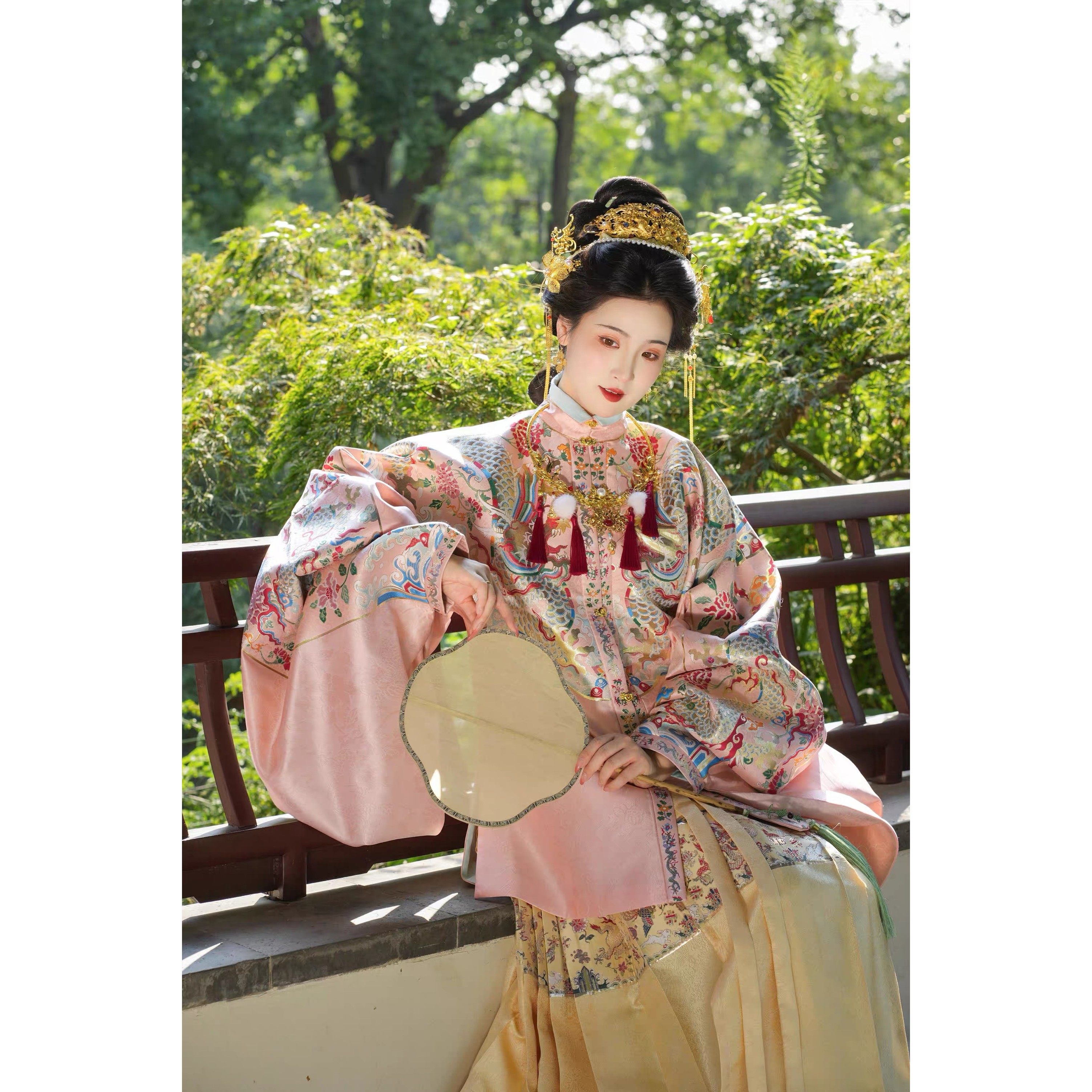【出租】欢叔的裁缝铺 明制万历孝端显皇后复原款汉服敬酒服婚服
