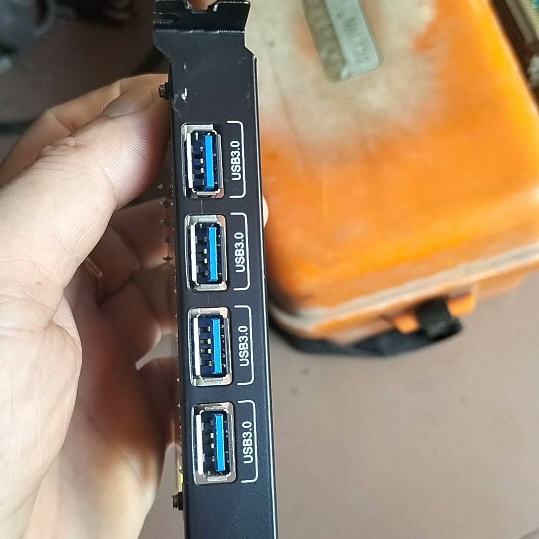 PCI-E 接口usb3.0扩展卡 4口议价 也可为维修！！