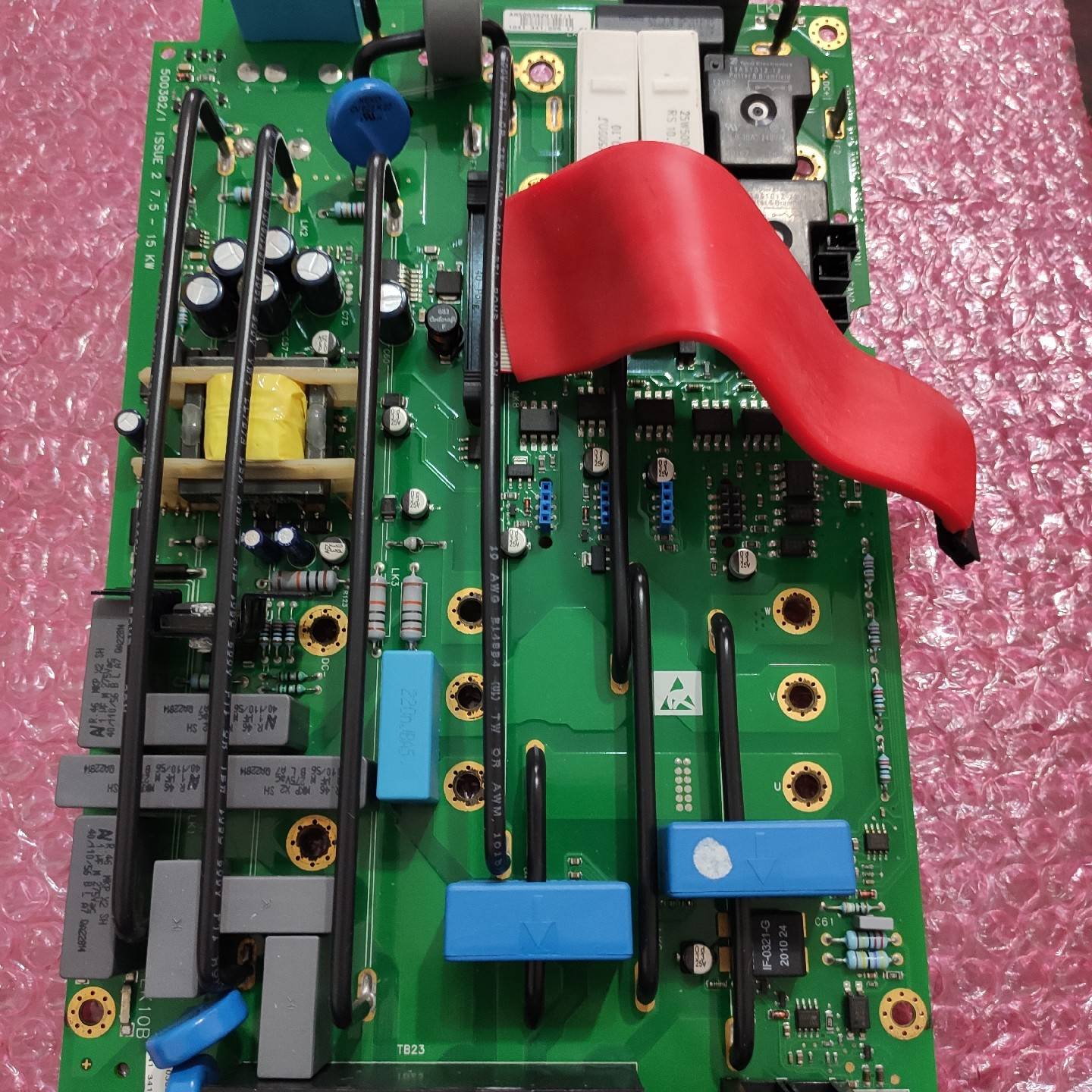 AH500382T127/1a   AH500382U107议价 也可为维修！！