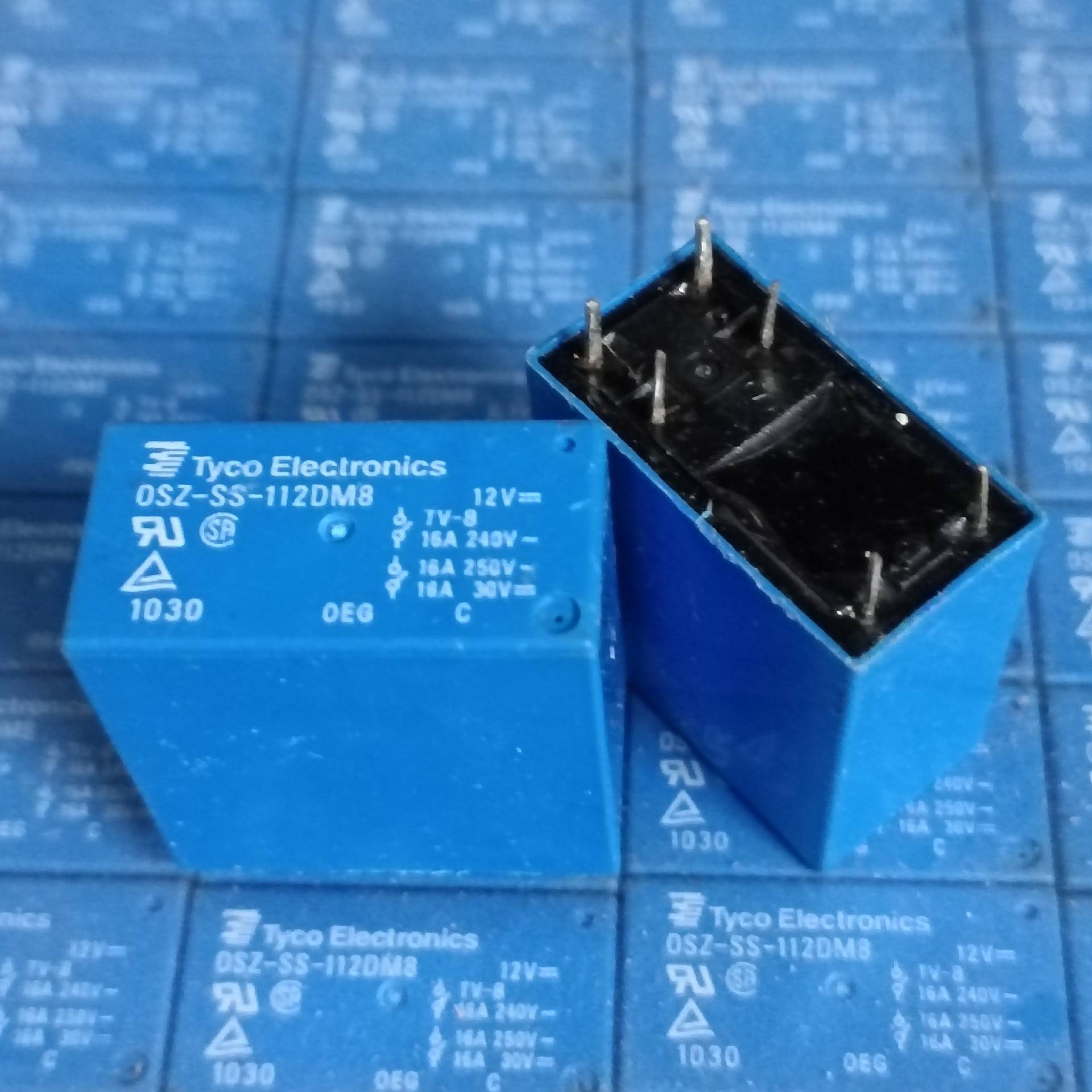 泰科继电器OSZ-SS-112DM8-12V议价 也可为维修！！