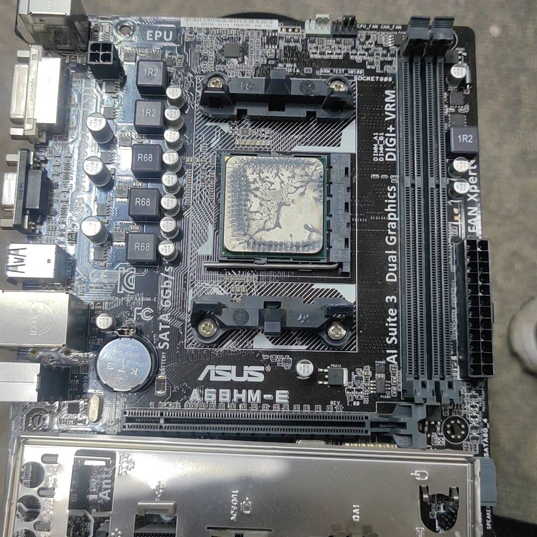 华硕a68hm-e主板成色好议价 也可为维修！！