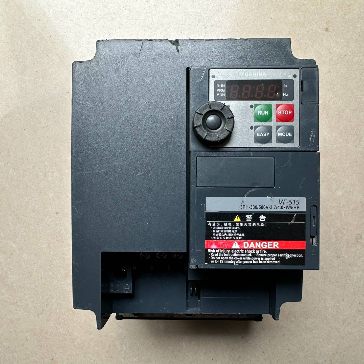 东芝变频器VFS15-4037PL1-CH 议价 也可为维修！！
