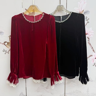 2026春法式风真丝丝绒钉珠纯色套头上衣通勤绣花喇叭袖复古风衬衫