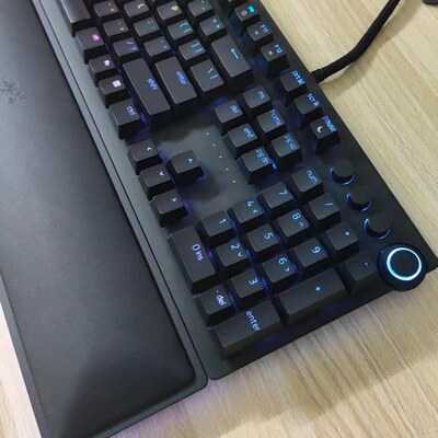 雷蛇Razer 猎魂光蛛精英版光轴电竞电脑游戏RGB 104键盘