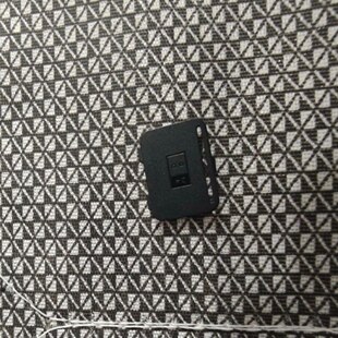 VXE F1系列无线游戏鼠标底盖接收器仓舱盖 配件适用于VGN 原装