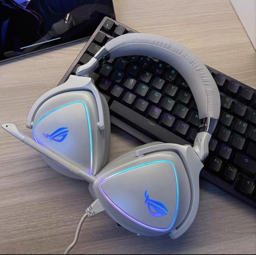 ROG玩家国度棱镜白色限定版有线TYPE-C游戏AI降噪7.1环绕音效耳机