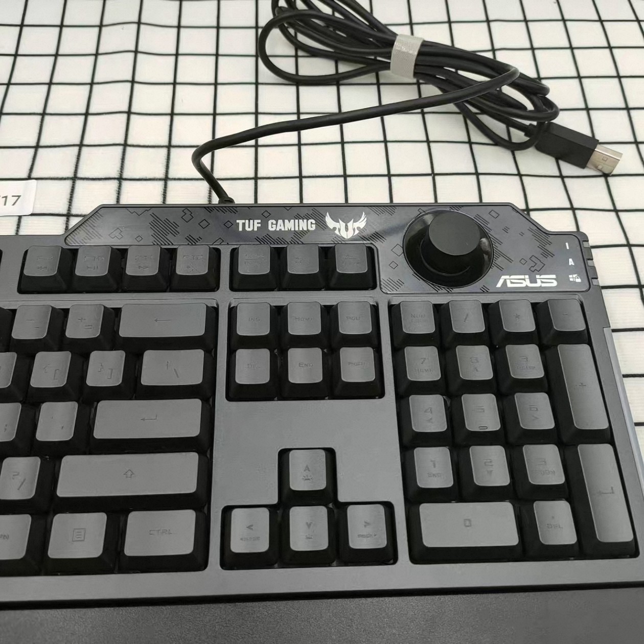 华硕AUSU TUF GAMING K1有线游戏电竞108键配列布局RGB机械键盘