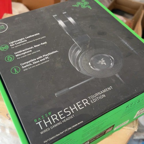 Razer雷蛇战戟鲨游戏头戴式游戏电竞专用有线7.1声道环绕声耳机麦
