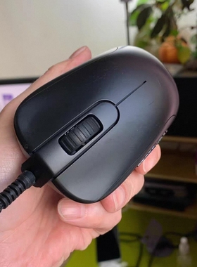 ZOWIE卓威奇亚S2有线游戏电竞专用FPS瓦罗兰特CSGO趴抓窝鼠标