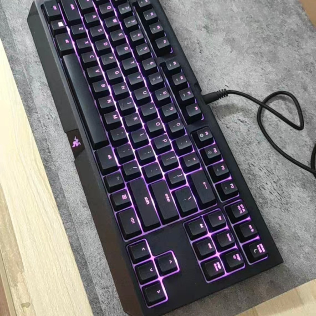 Razer雷蛇 黑寡妇蜘蛛V2幻彩竞技版有线机械RGB电竞游戏87键键盘