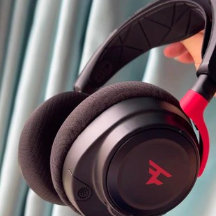 SteelSeries赛睿Arctis寒冰Nova7 Clan限定三模蓝牙单耳机 Faze