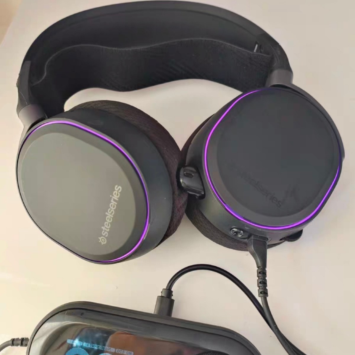 赛睿ARCTIS PRO寒冰专业版有线/无线耳机DAC降噪电竞游戏耳机