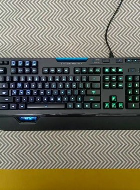 罗技Logitech G910游戏电竞有线欧姆龙轴体RGB游戏机械键盘