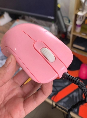 明基卓威ZOWIE FK2-B粉色限量绝版电竞游戏有线鼠标吃鸡神器趴窝