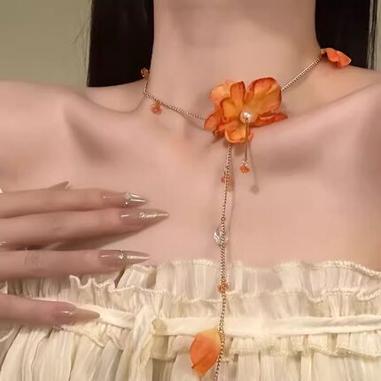 梵星家原创【橘洲落日】氛围感花朵项链橙色花瓣流苏锁骨链choker