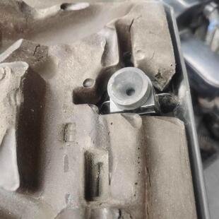 适用哈弗H6M6发动机盖板胶套长城C50M4发动机装饰罩卡胶固定胶垫