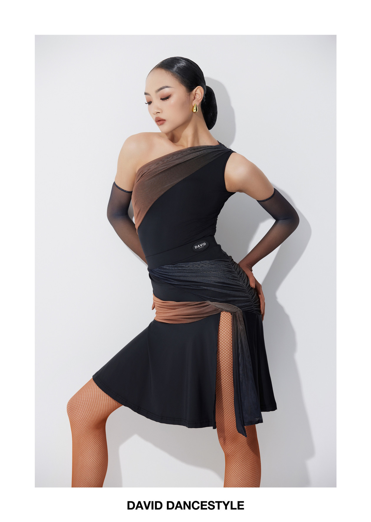 David舞服拉丁舞女士渐变色斜领单肩练习服包臀跳舞专业练习服