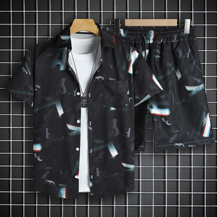 三亚男士冰丝套装新款宽松短袖t恤情侣短裤潮流休闲帅气旅游穿搭