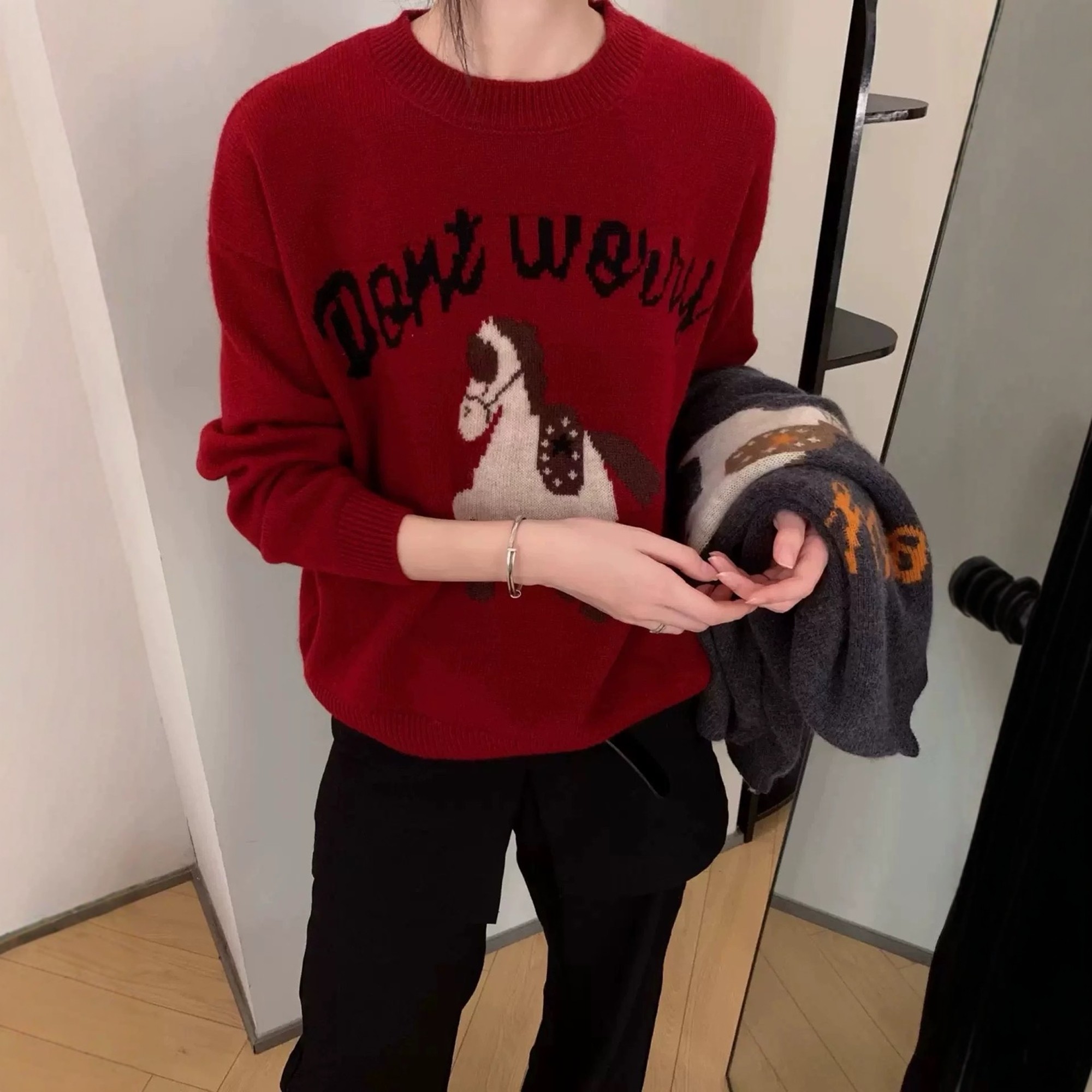 2025冬季新款韩版宽松圆领套头卡通小马全羊毛针织衫女毛衣打底衫,女装/女士精品,毛针织衫,淘宝优惠券,粉丝福利购,淘宝优惠卷